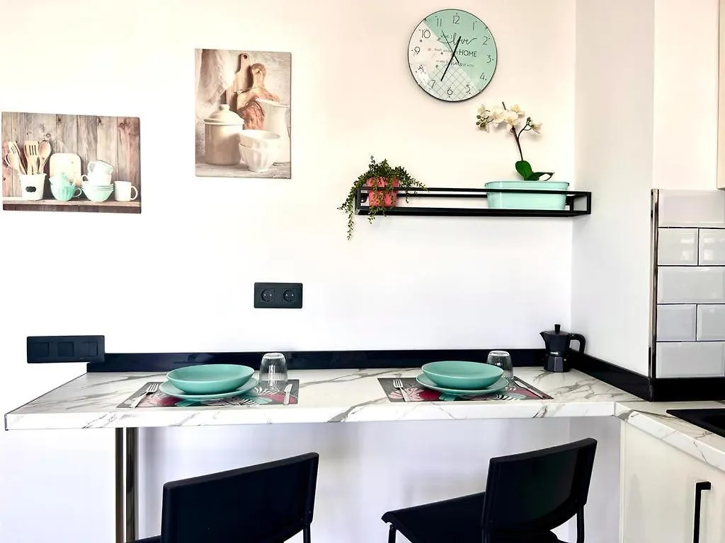 Fm Beach Home - Renovated Apartment With Swimming Pool Near Maspalomas Dunes & Beach Playa del Ingles